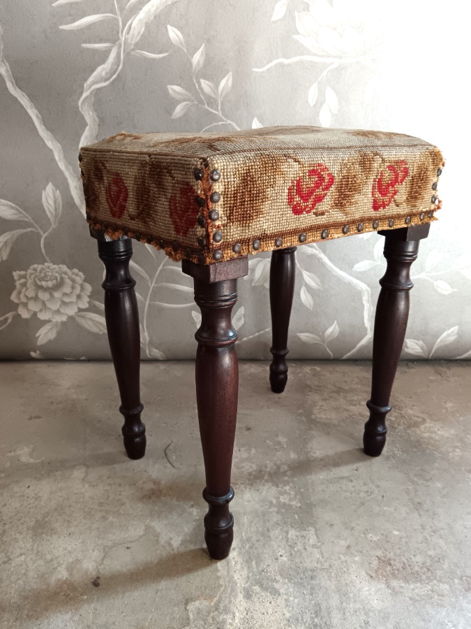 Tapestry top Footstool (5).jpg